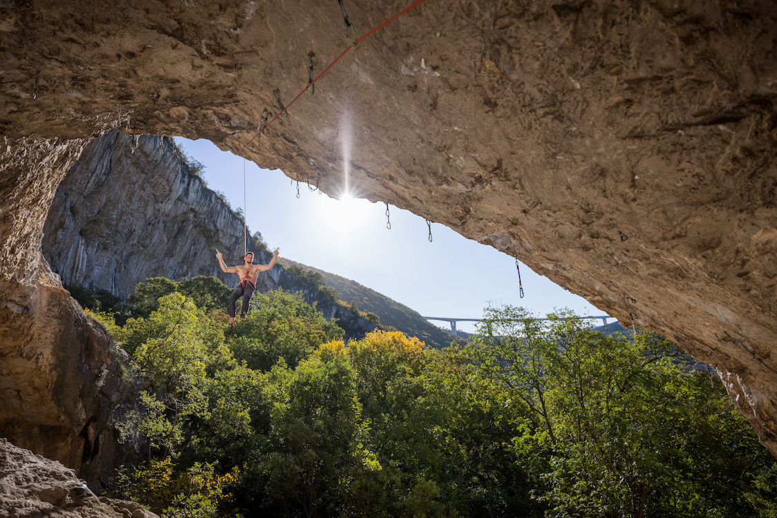145074_MOK_UP_Misja_pec_plezanje_Foto_Jaka_Ivanc__ic___copy
